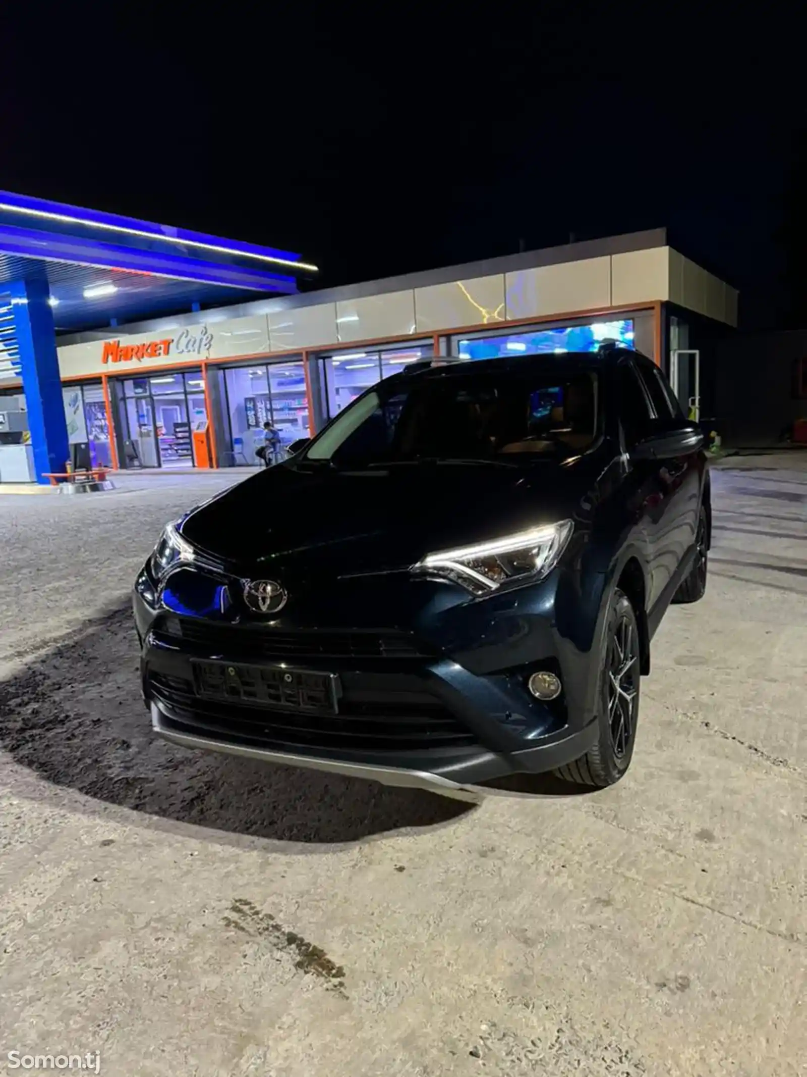 Toyota RAV 4, 2018-5