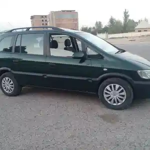 Opel Zafira, 2000