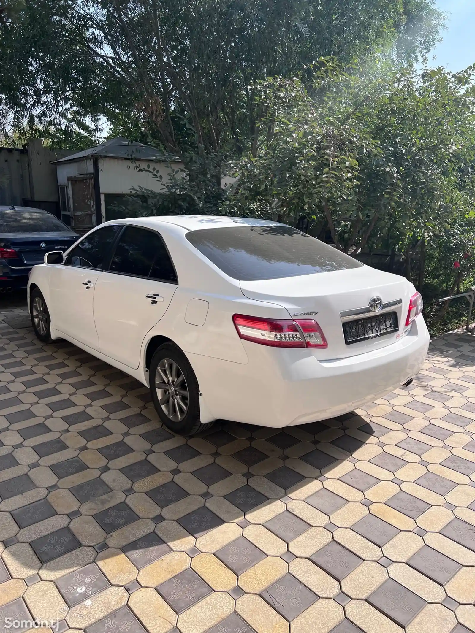 Toyota Camry, 2010-4