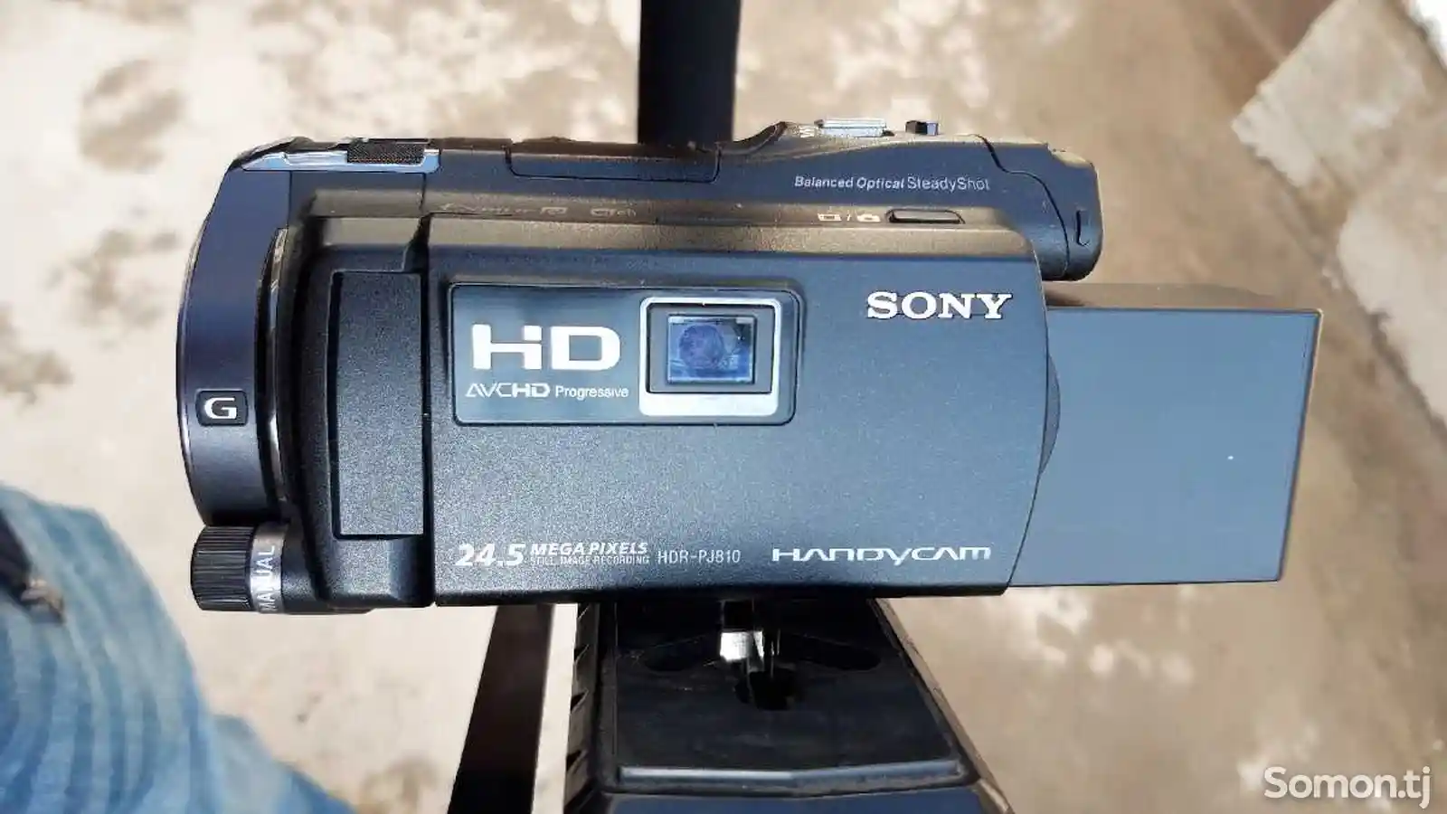 Видеокамера Sony pj810-2