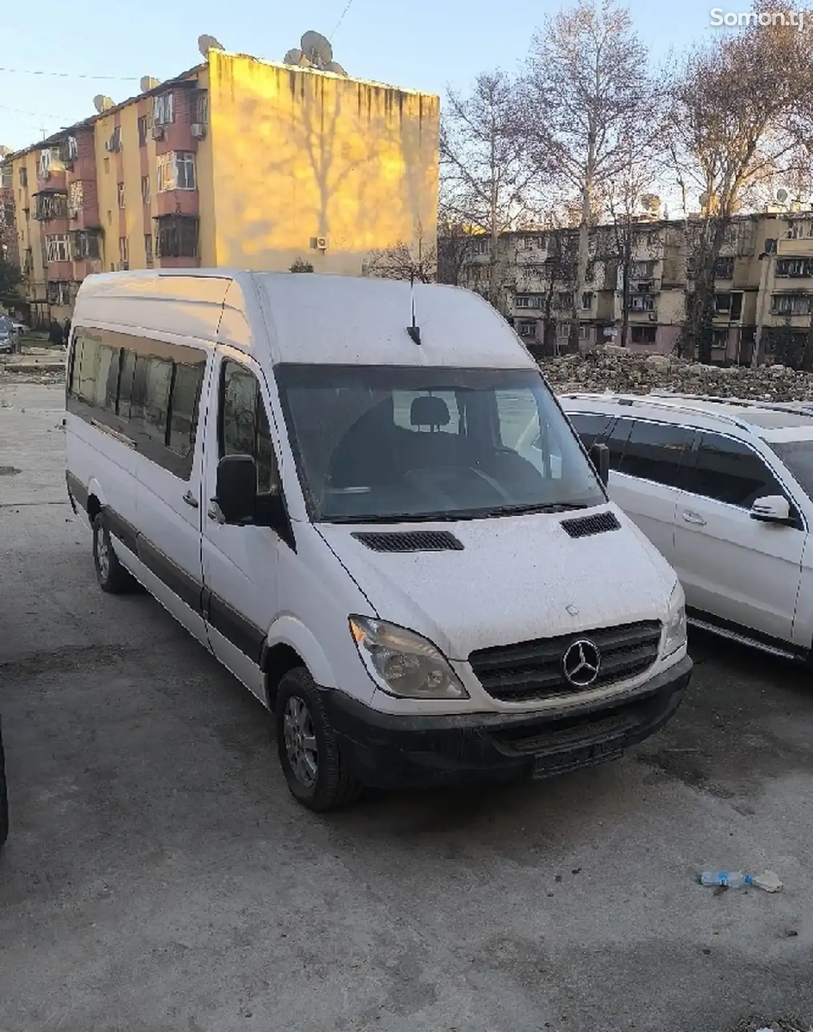 Фургон Mercedes Benz Sprinter 2010-1