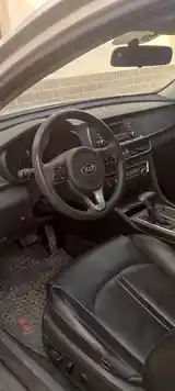 Kia K5, 2018-5