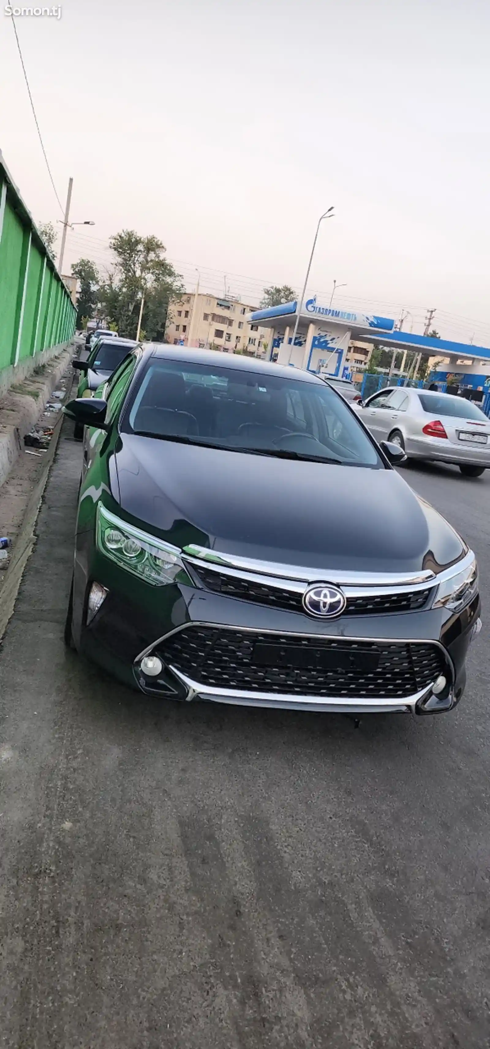 Toyota Camry, 2015-10