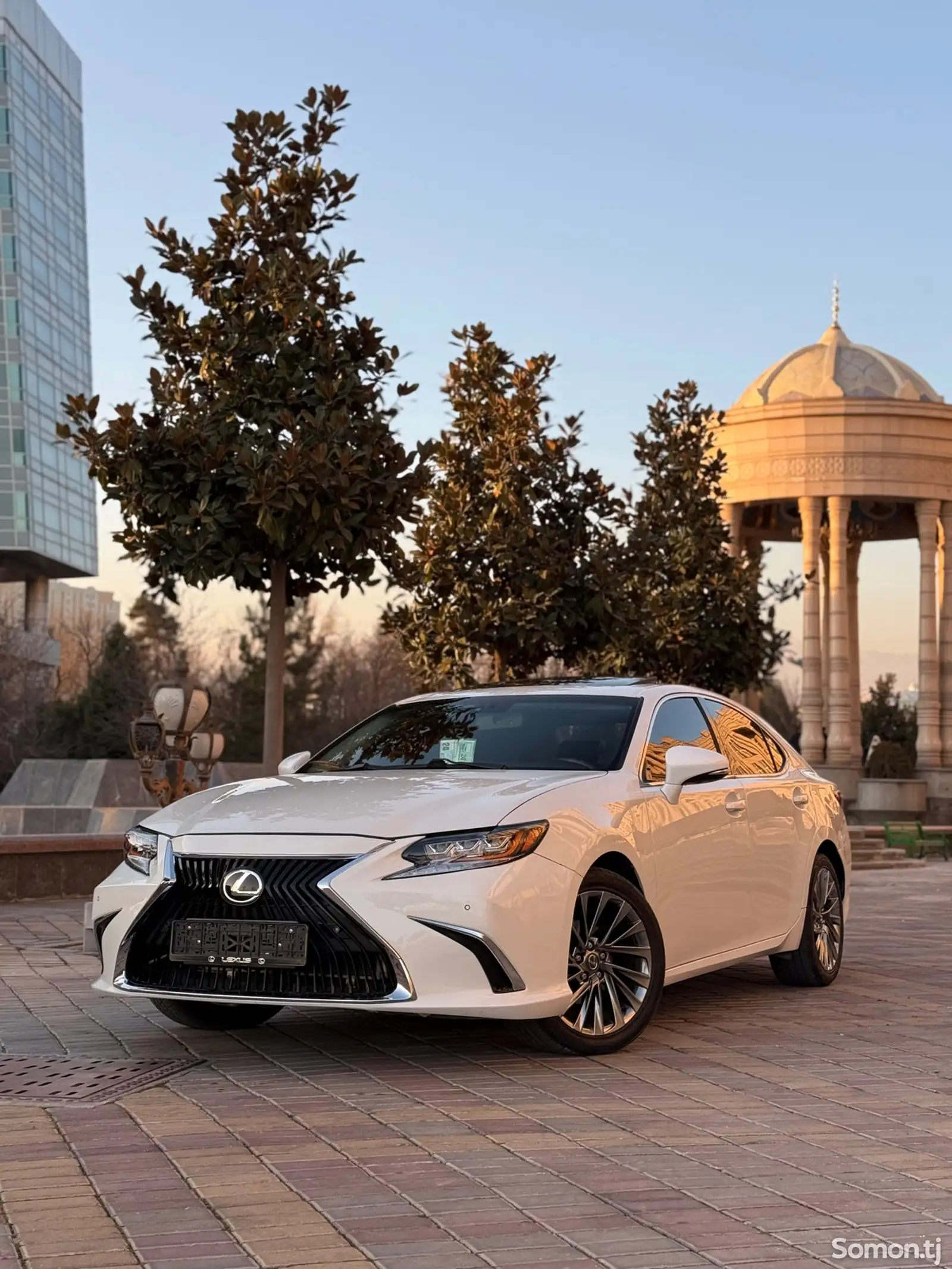 Lexus ES series, 2014-1