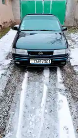 Opel Vectra A, 1995-6