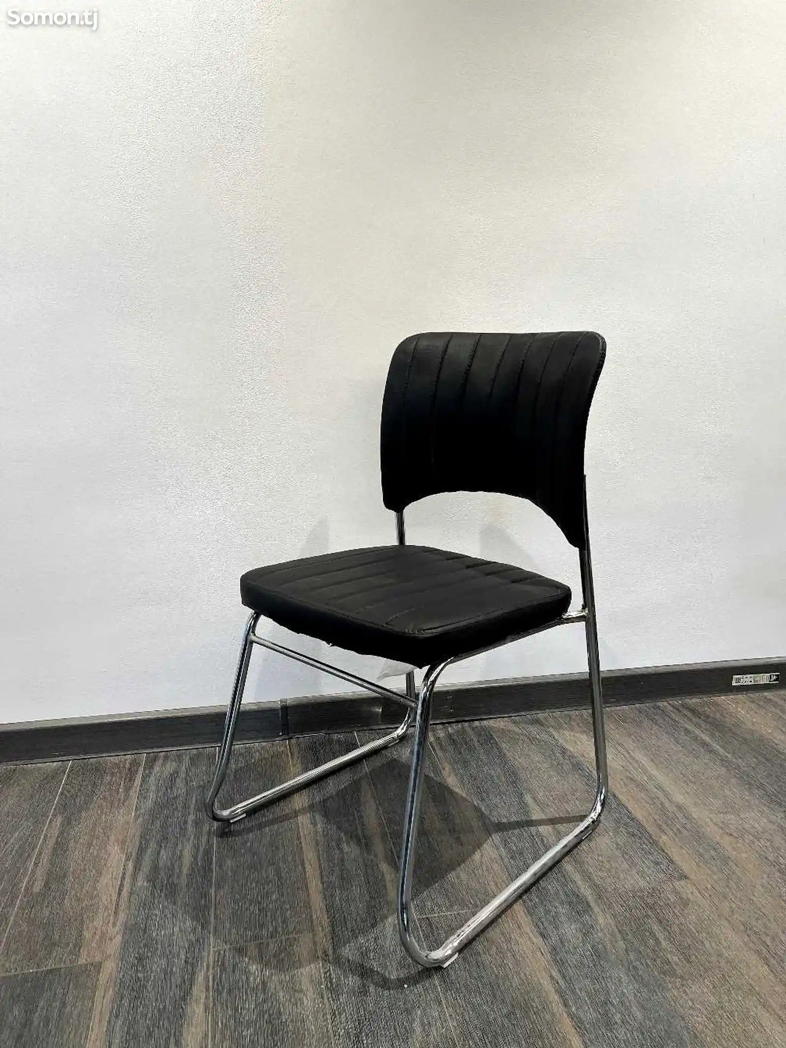 Стул офисный Easy Chair