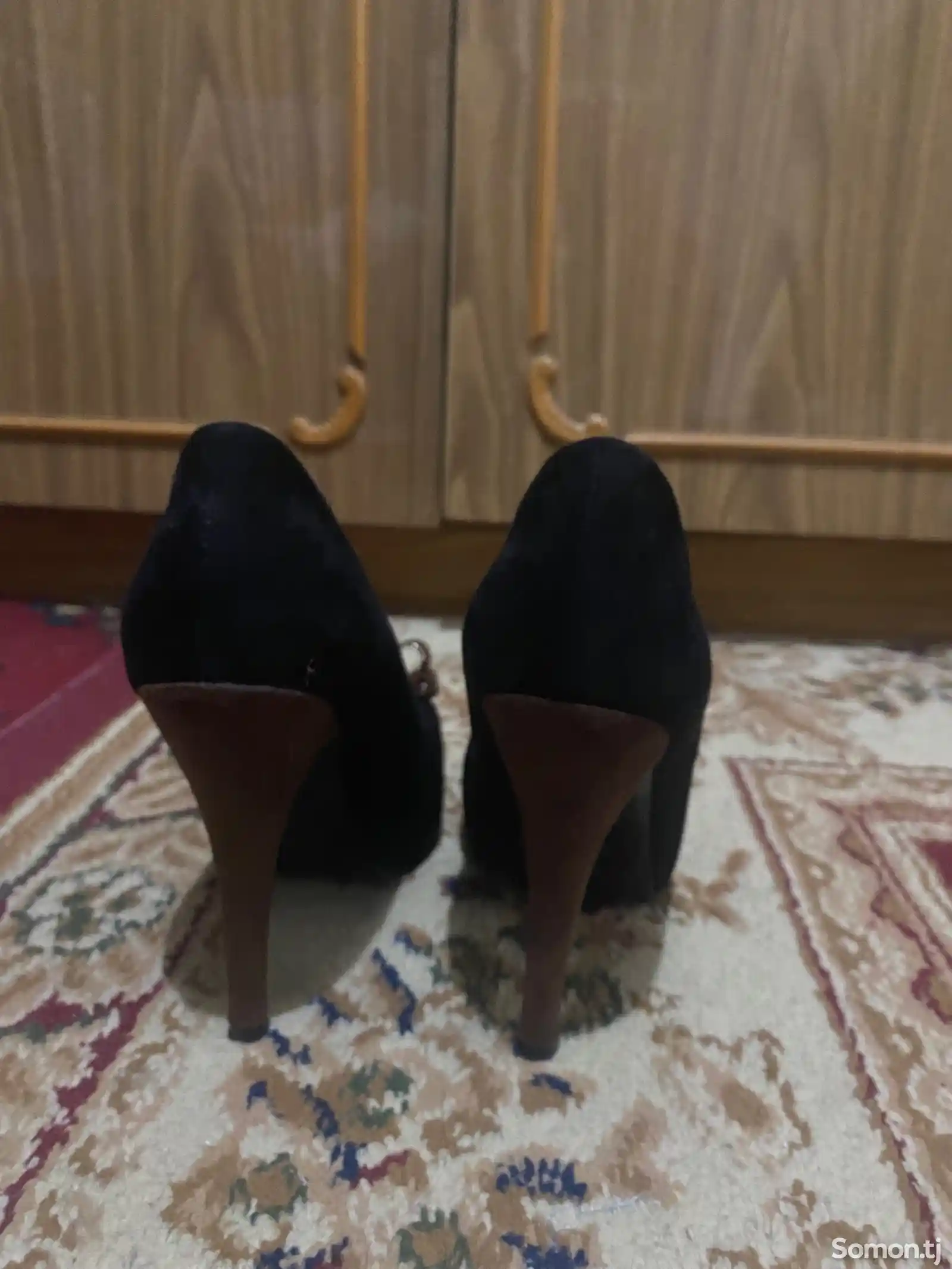 Женские замшевые туфли-3