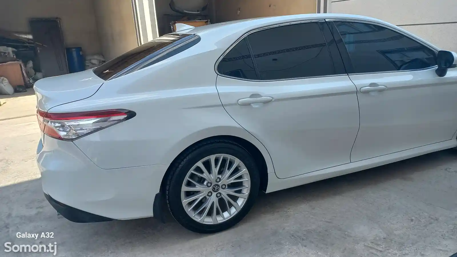 Toyota Camry, 2019-4