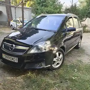 Opel Zafira, 2006