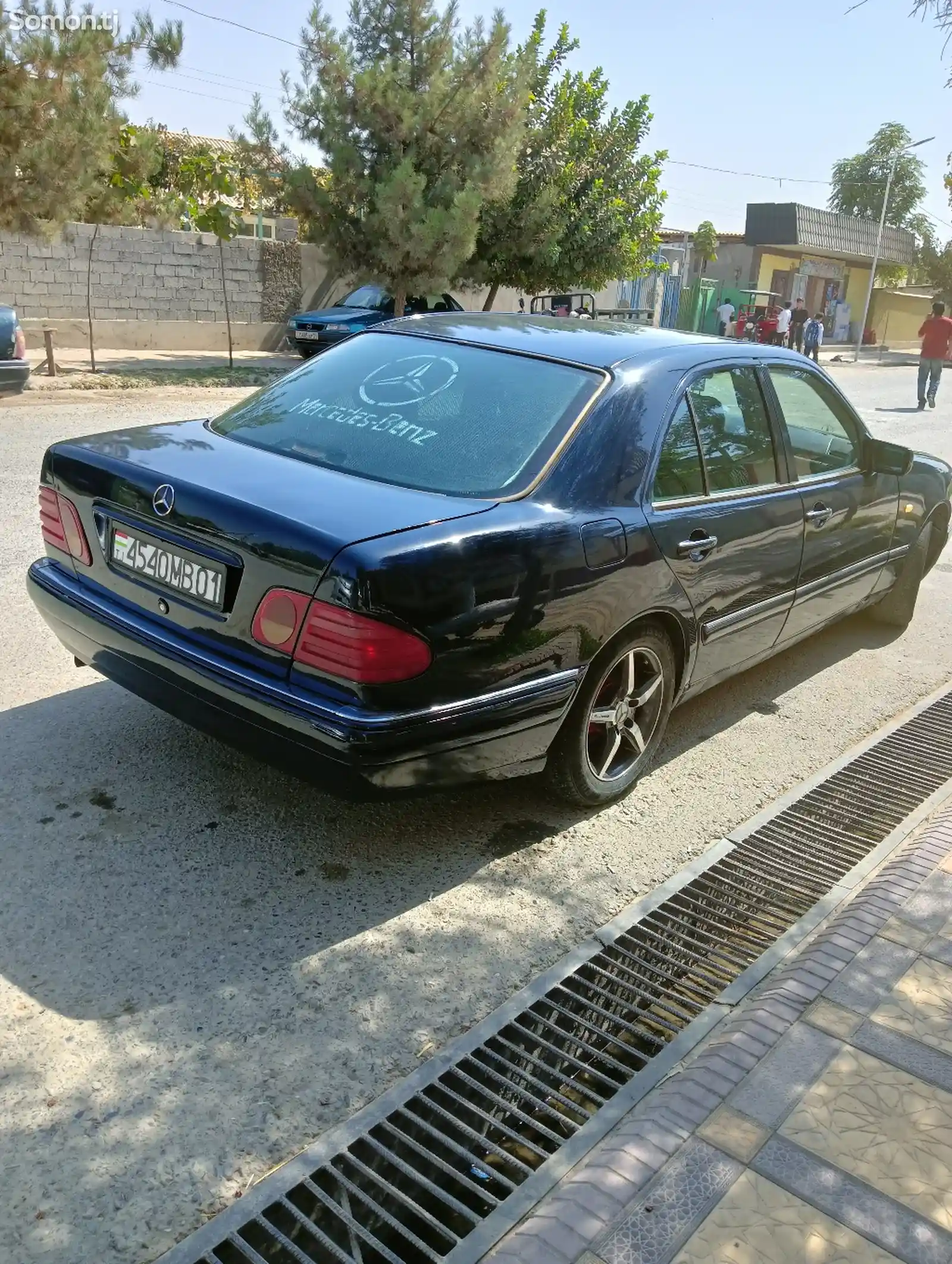 Mercedes-Benz E Class, 1995-3