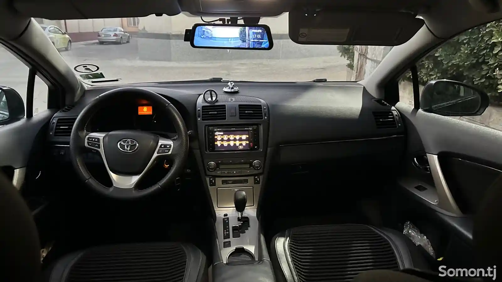 Toyota Avensis, 2010-5