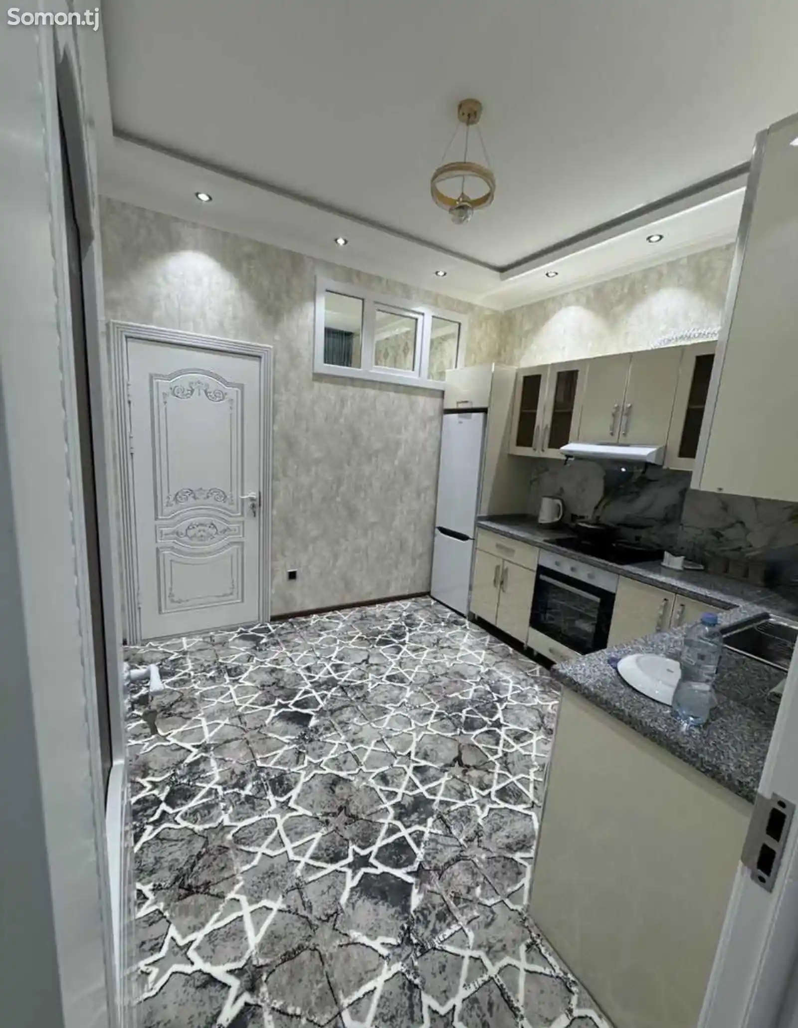 2-комн. квартира, 11 этаж, 60м², Сомони-4