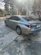 Lexus ES series, 2022-4