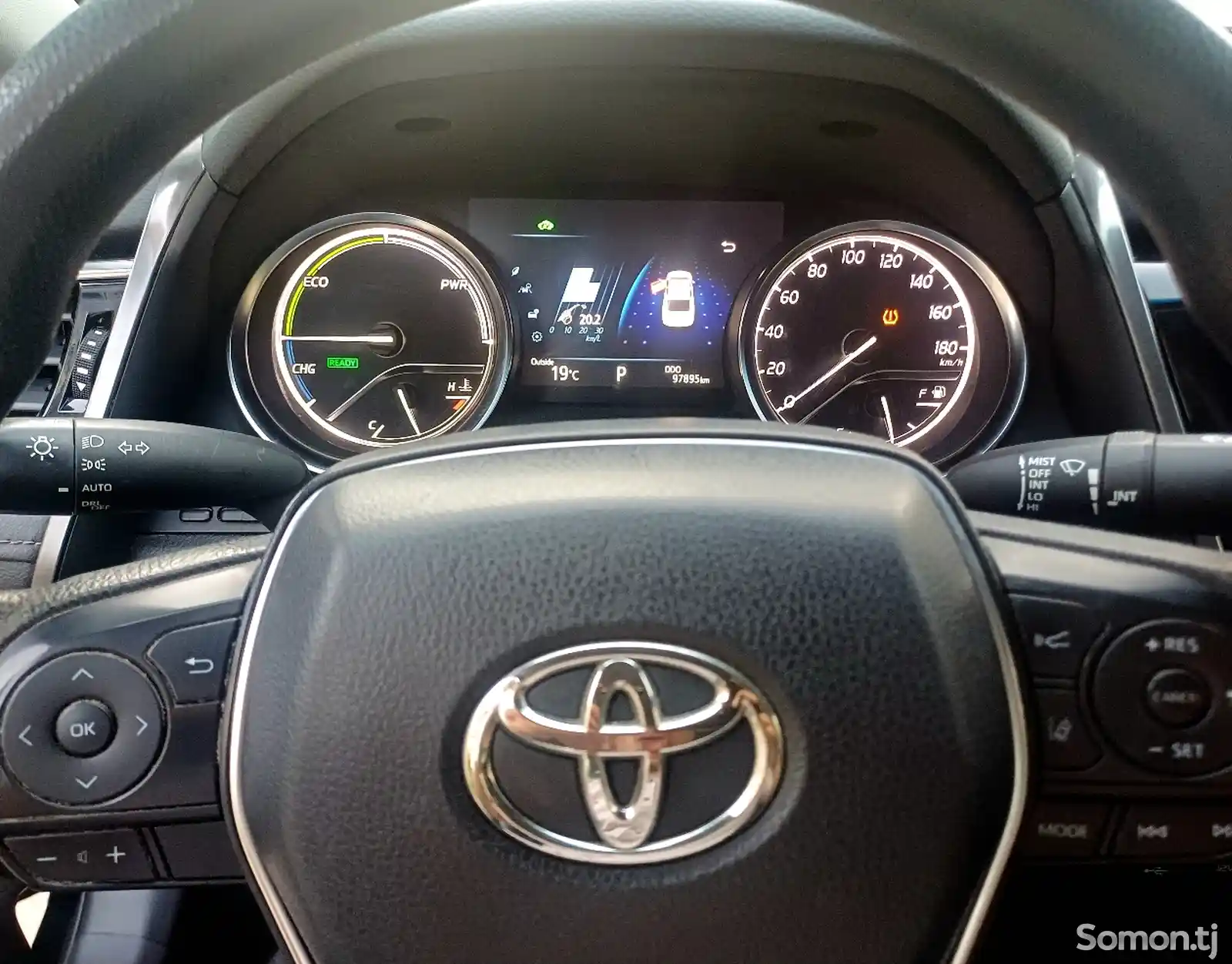 Toyota Camry, 2018-10