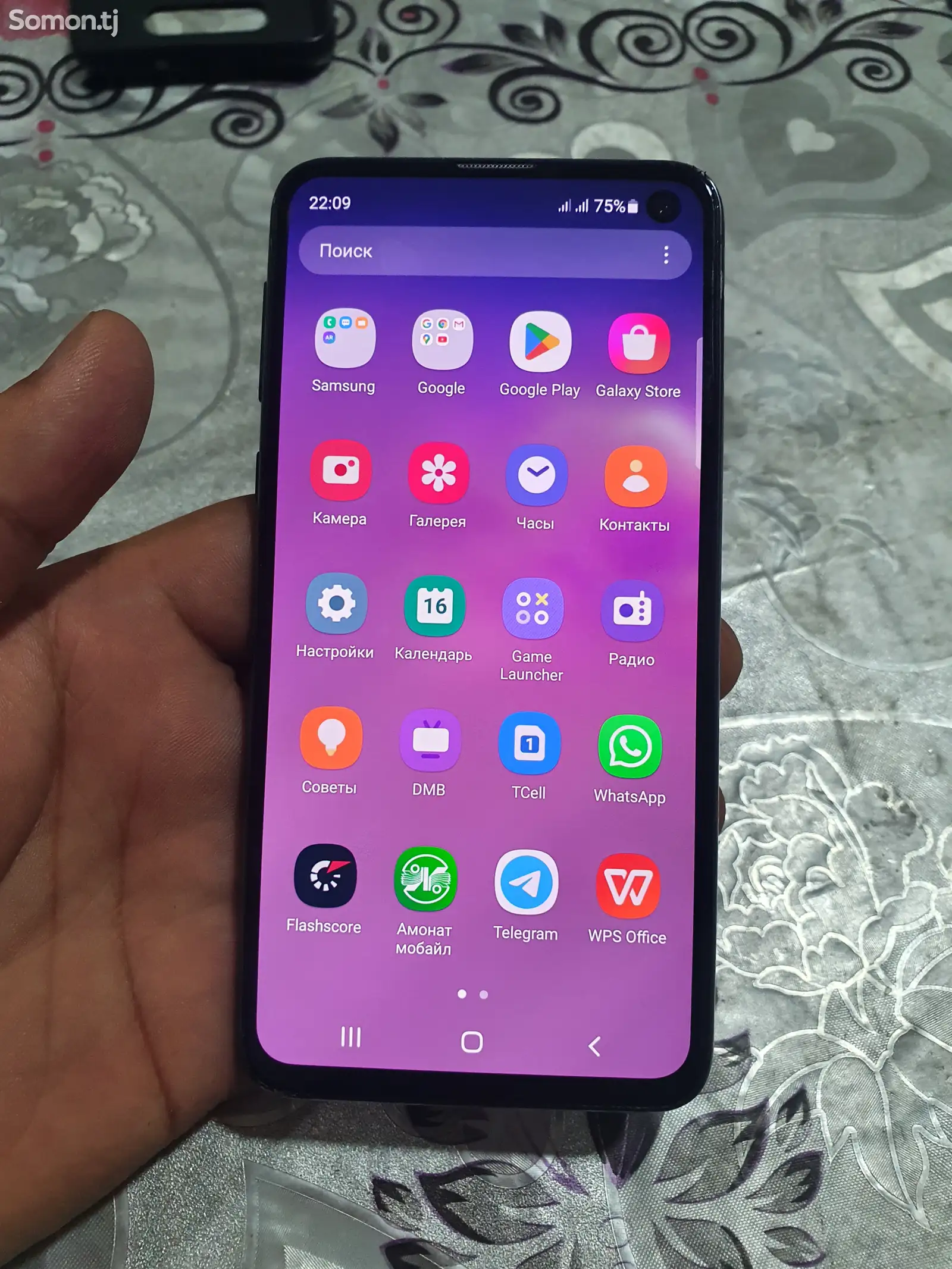 Samsung Galaxy s10e-3