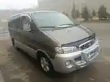 Hyundai Starex, 2000-2