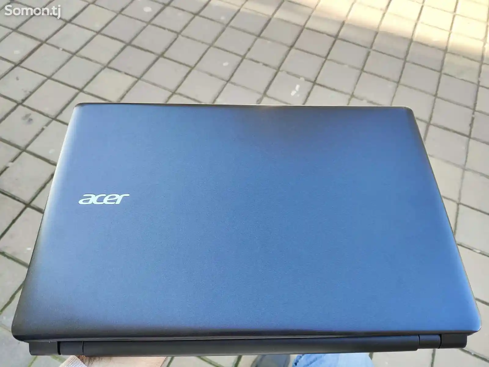 Ноутбук Acer Core i3 8/500/256/SSD-4