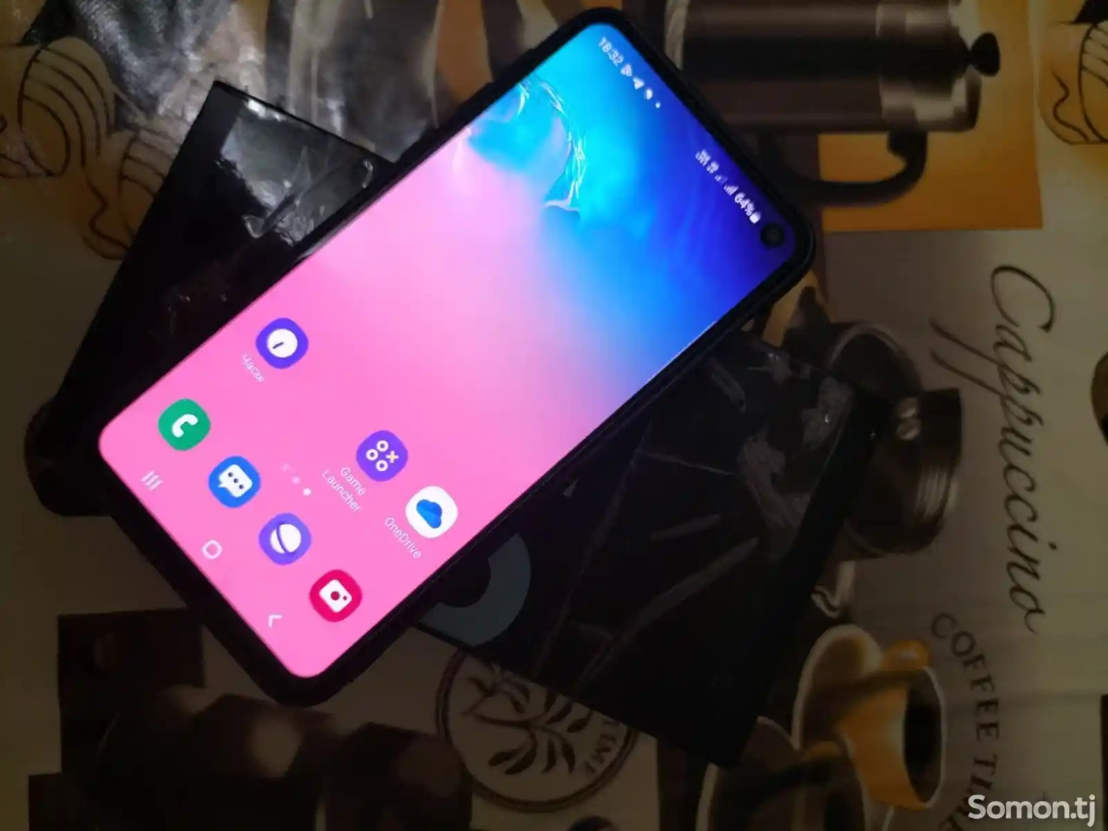 Samsung Galaxy S10E-2