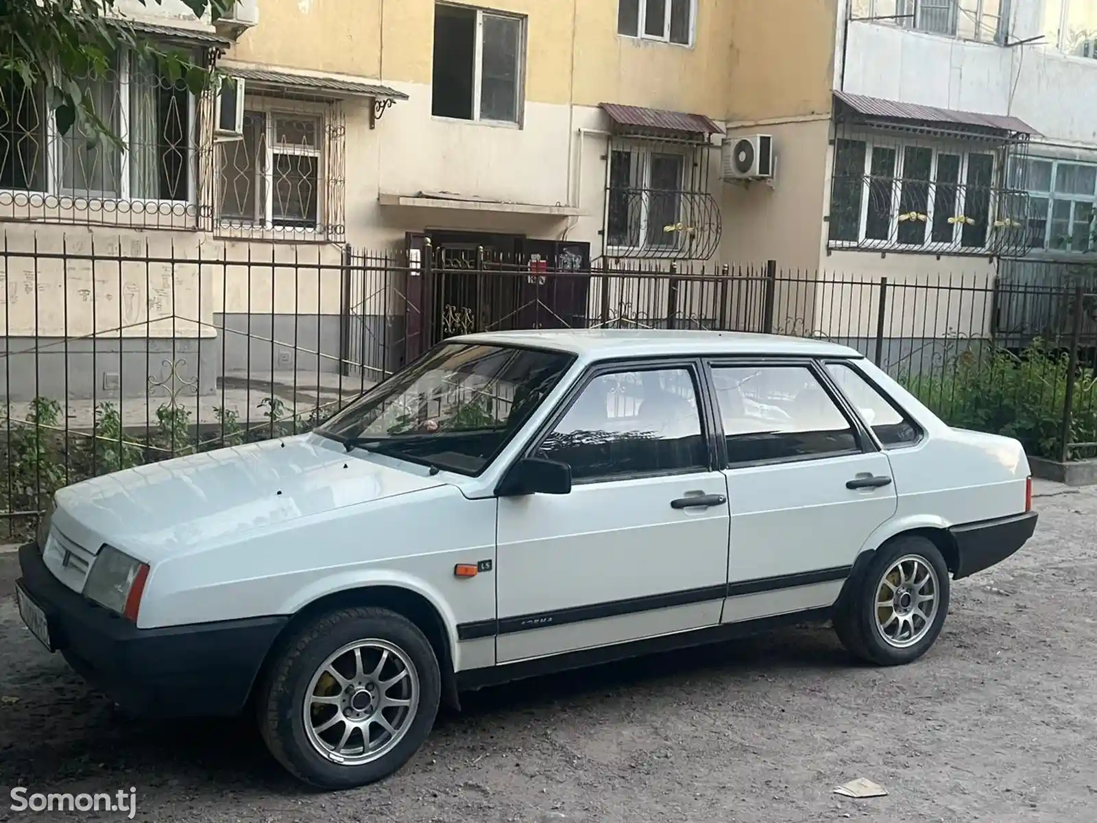 ВАЗ 21099, 1993-1