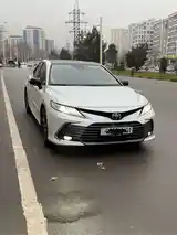 Toyota Camry, 2020-2