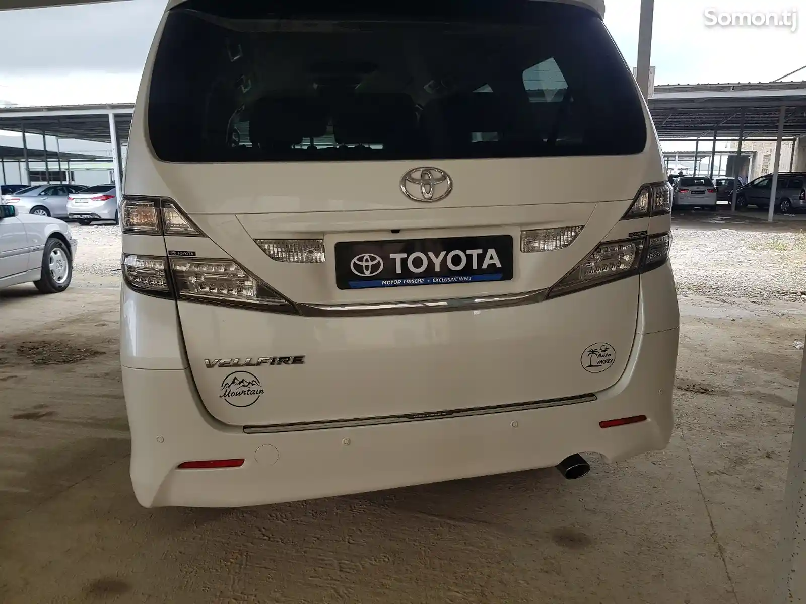 Toyota Vellfire, 2014-2