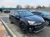 Toyota RAV 4, 2017-3