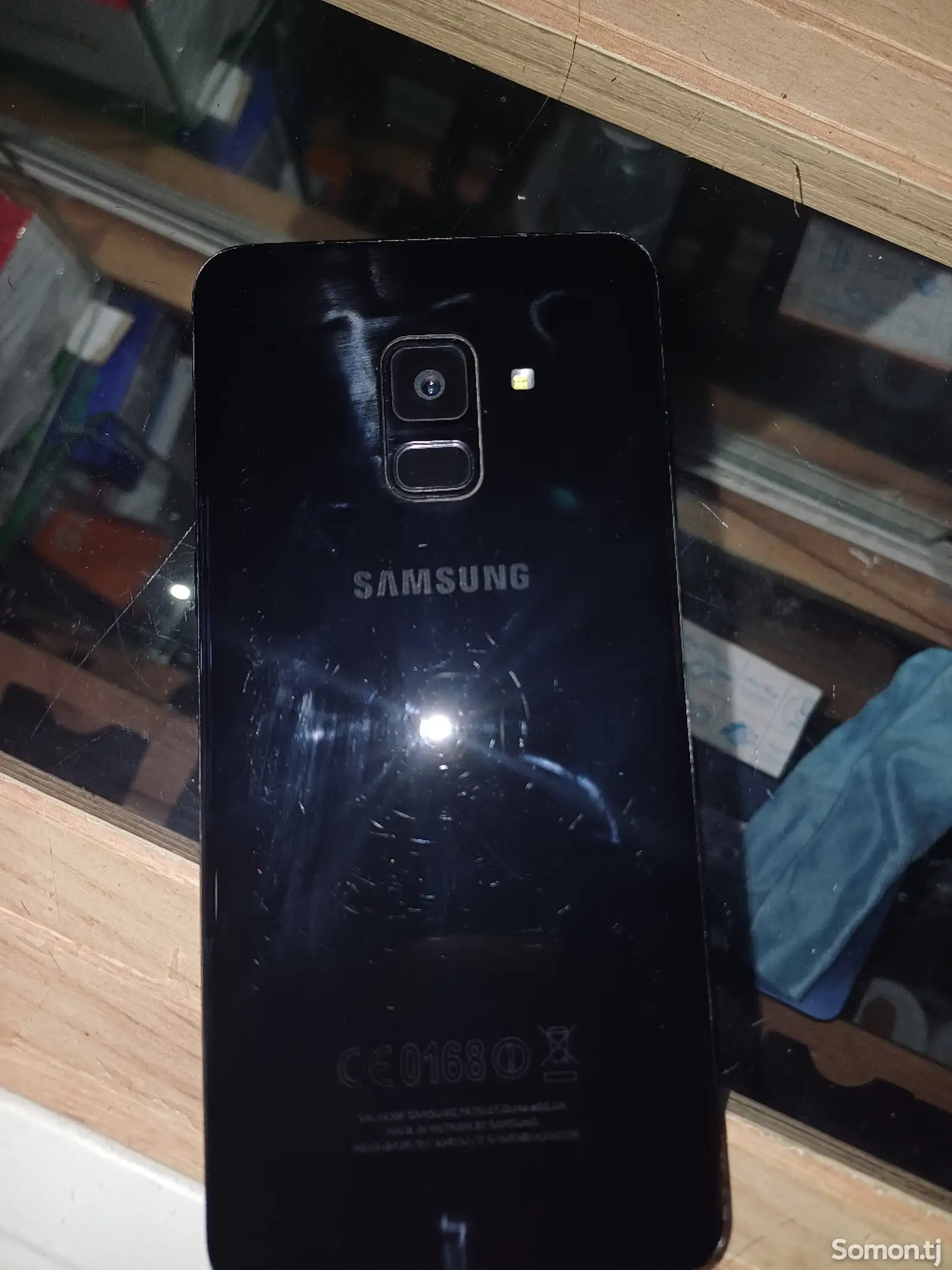 Samsung Galaxy А8-1