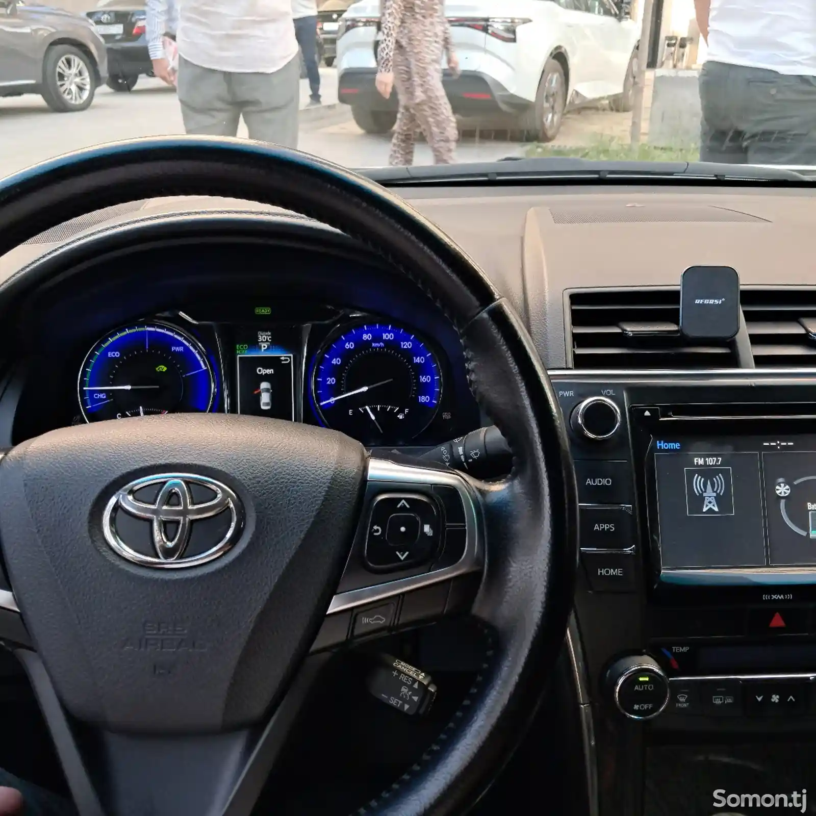 Toyota Camry, 2015-7