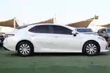 Toyota Camry, 2022-5