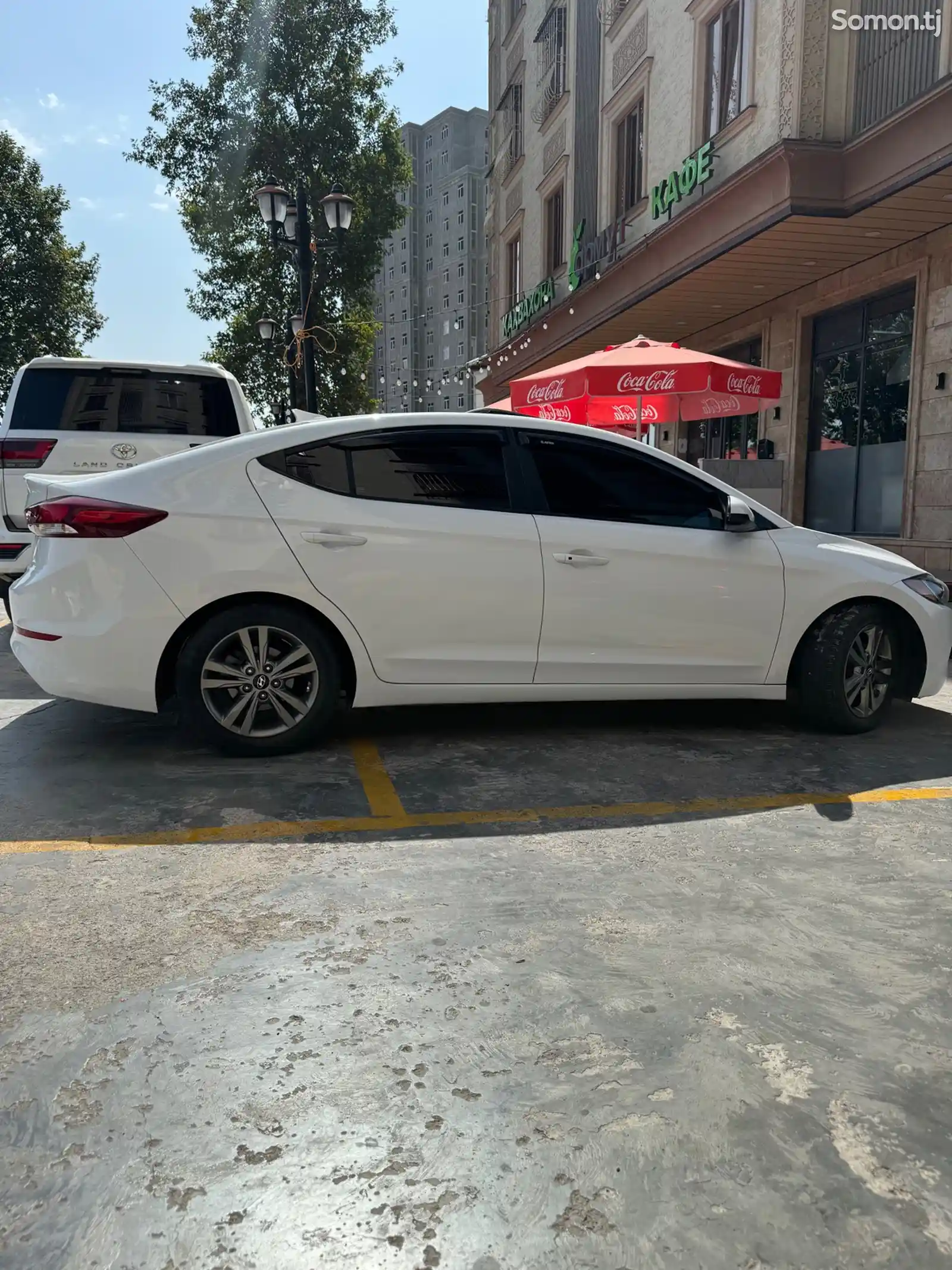 Hyundai Elantra, 2019-8