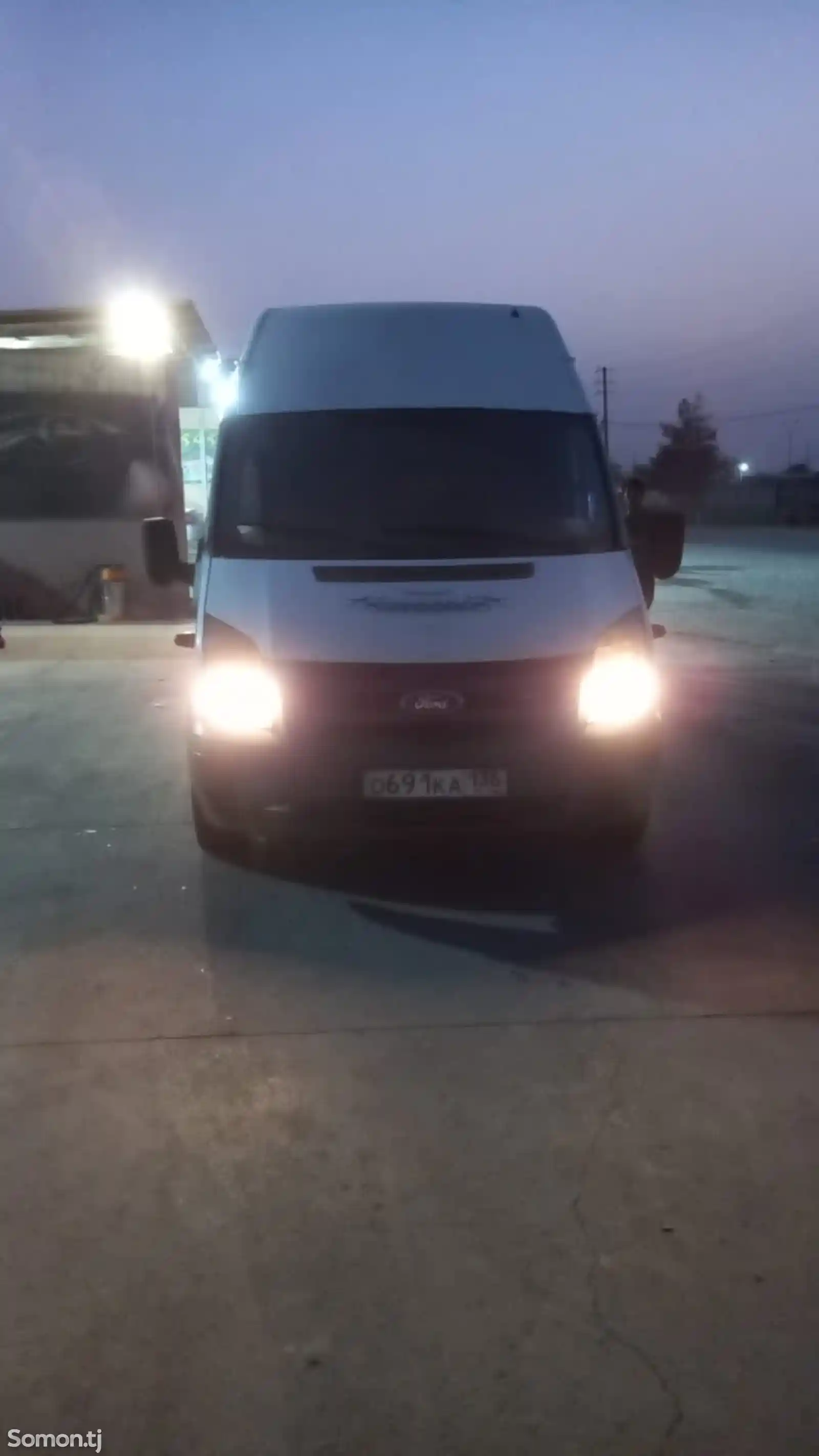 Фургон Mercedes-Benz Sprinter, 2008-2