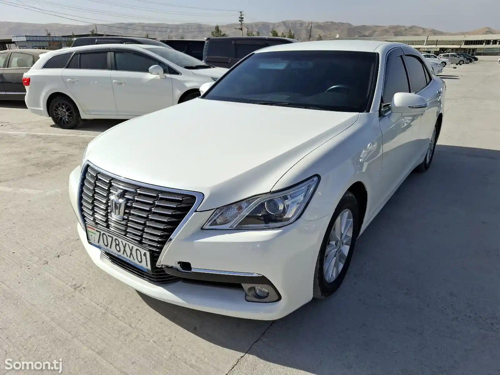 Toyota Crown, 2014-2