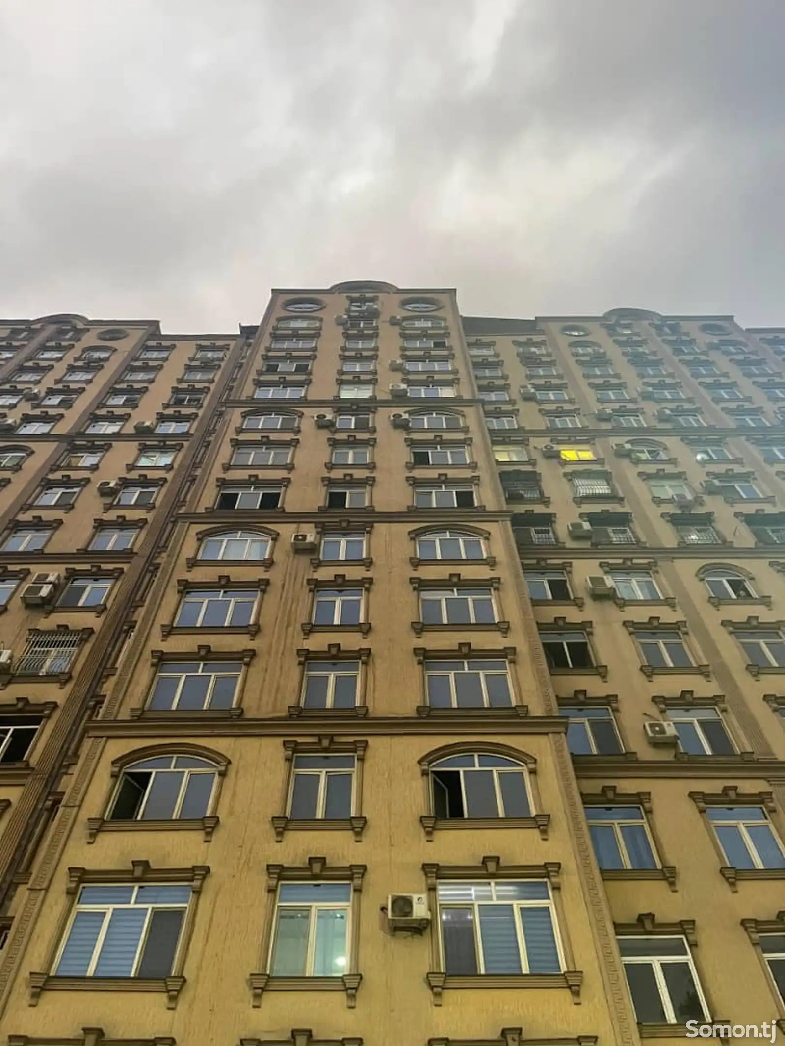 3-комн. квартира, 4 этаж, 113 м², Шохмансур-2