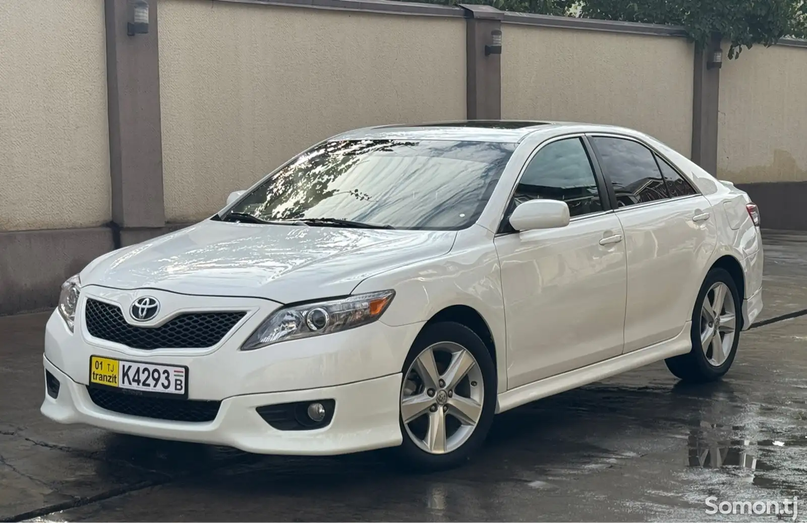 Toyota Camry, 2010-1