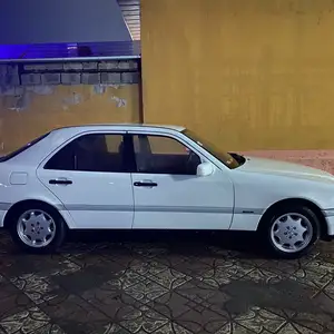 Mercedes-Benz C class, 1995