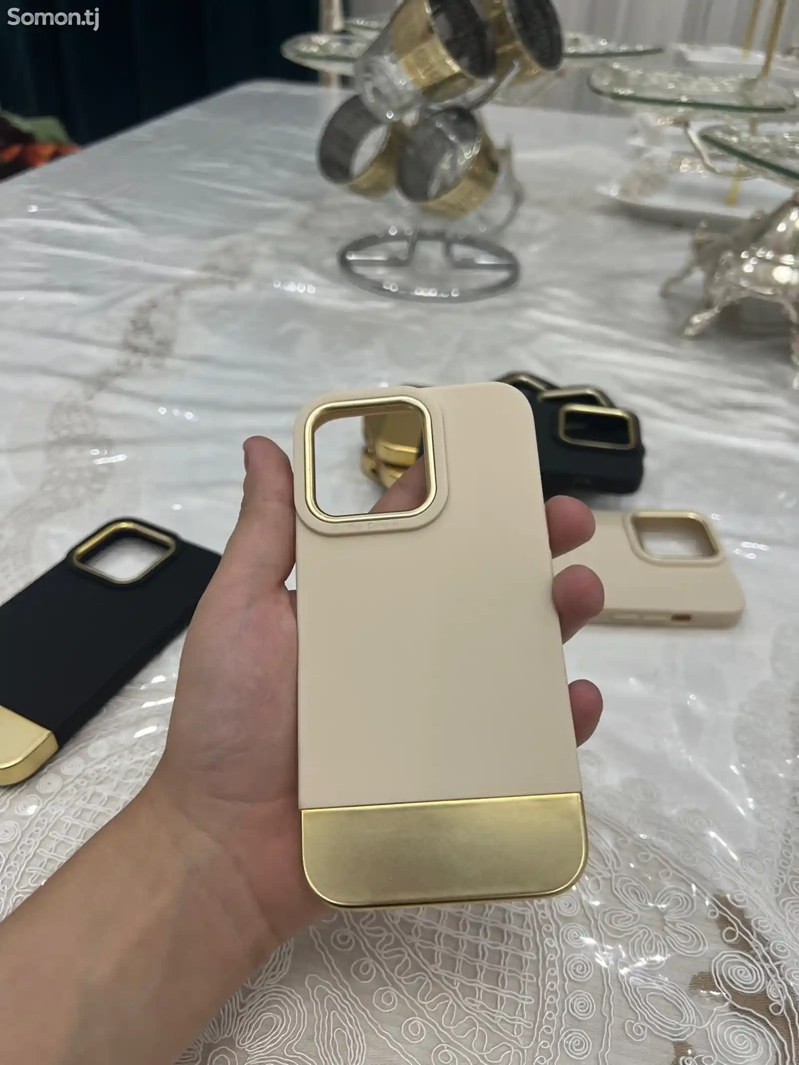 Чехол Gold Cases iPhone-5