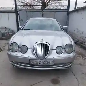 Jaguar, 2000