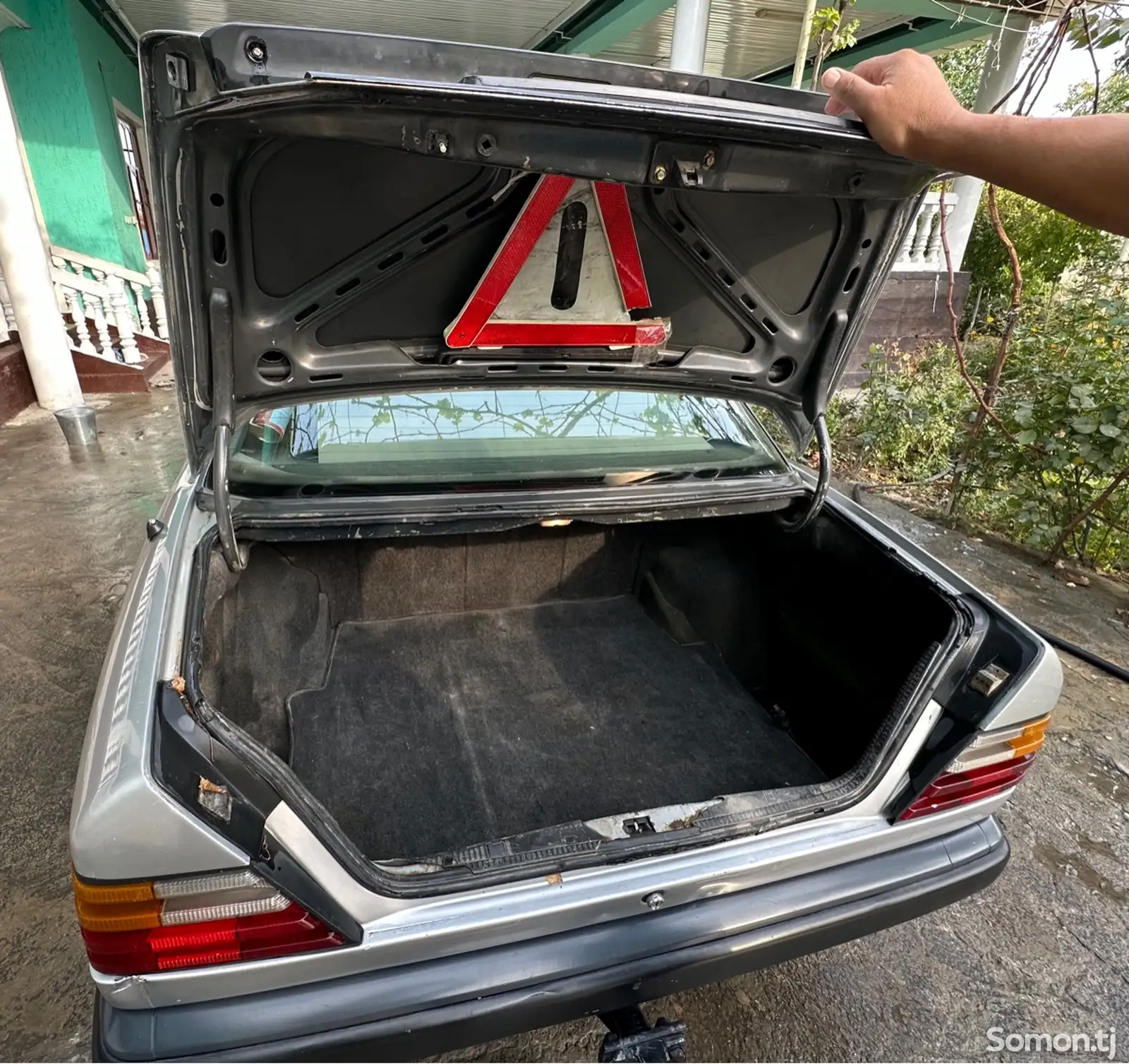 Mercedes-Benz W124, 1990-5