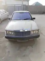 Mercedes-Benz W201, 1988-5