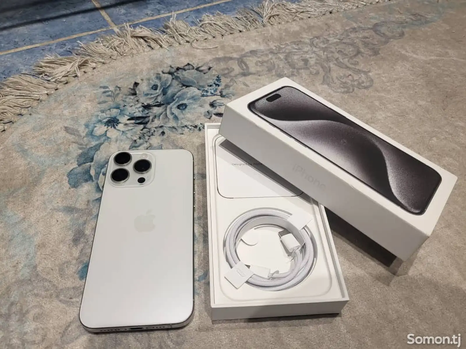 Apple iPhone 15 Pro Max, 256 gb, White Titanium-1