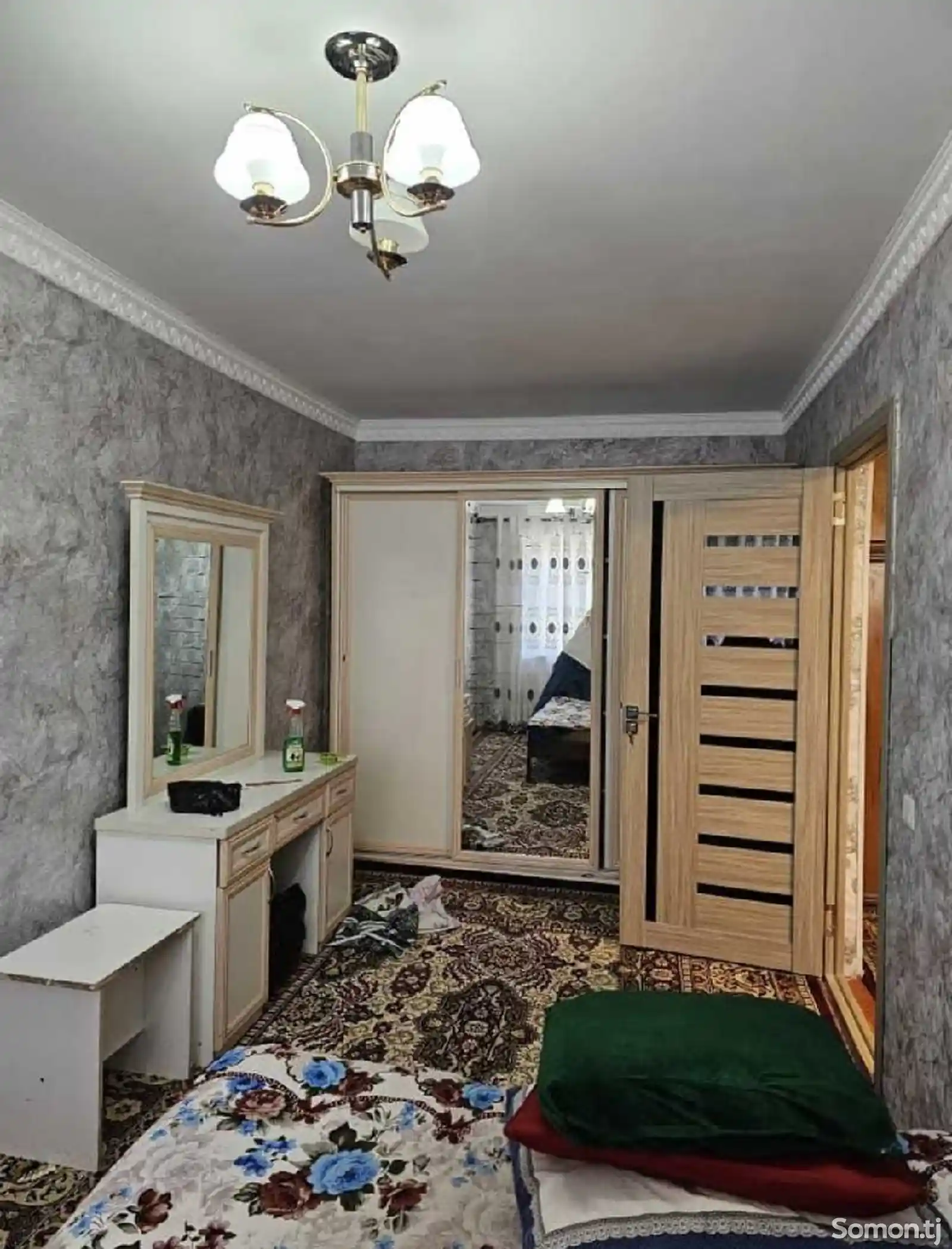 2-комн. квартира, 4 этаж, 50м², 33 мкр-1