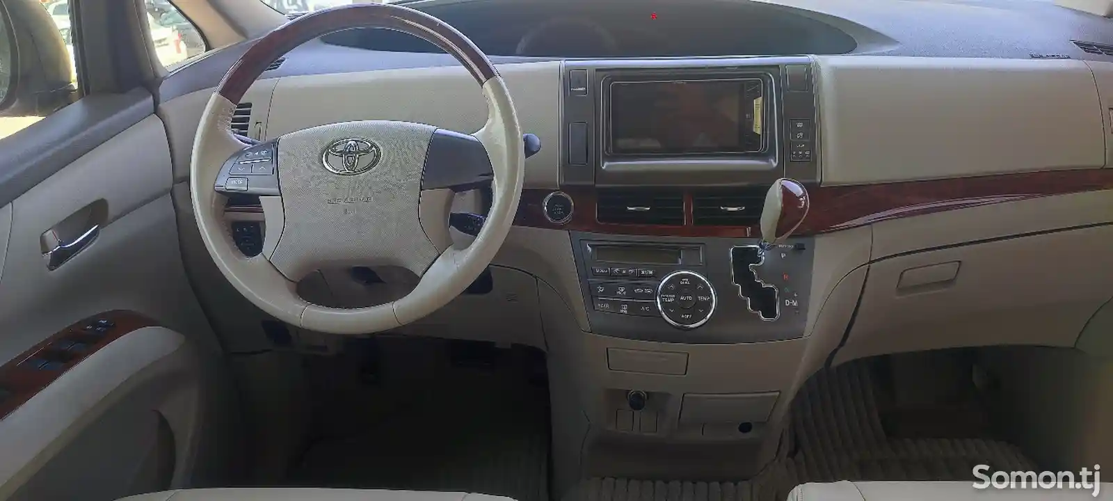 Toyota Estima, 2010-8