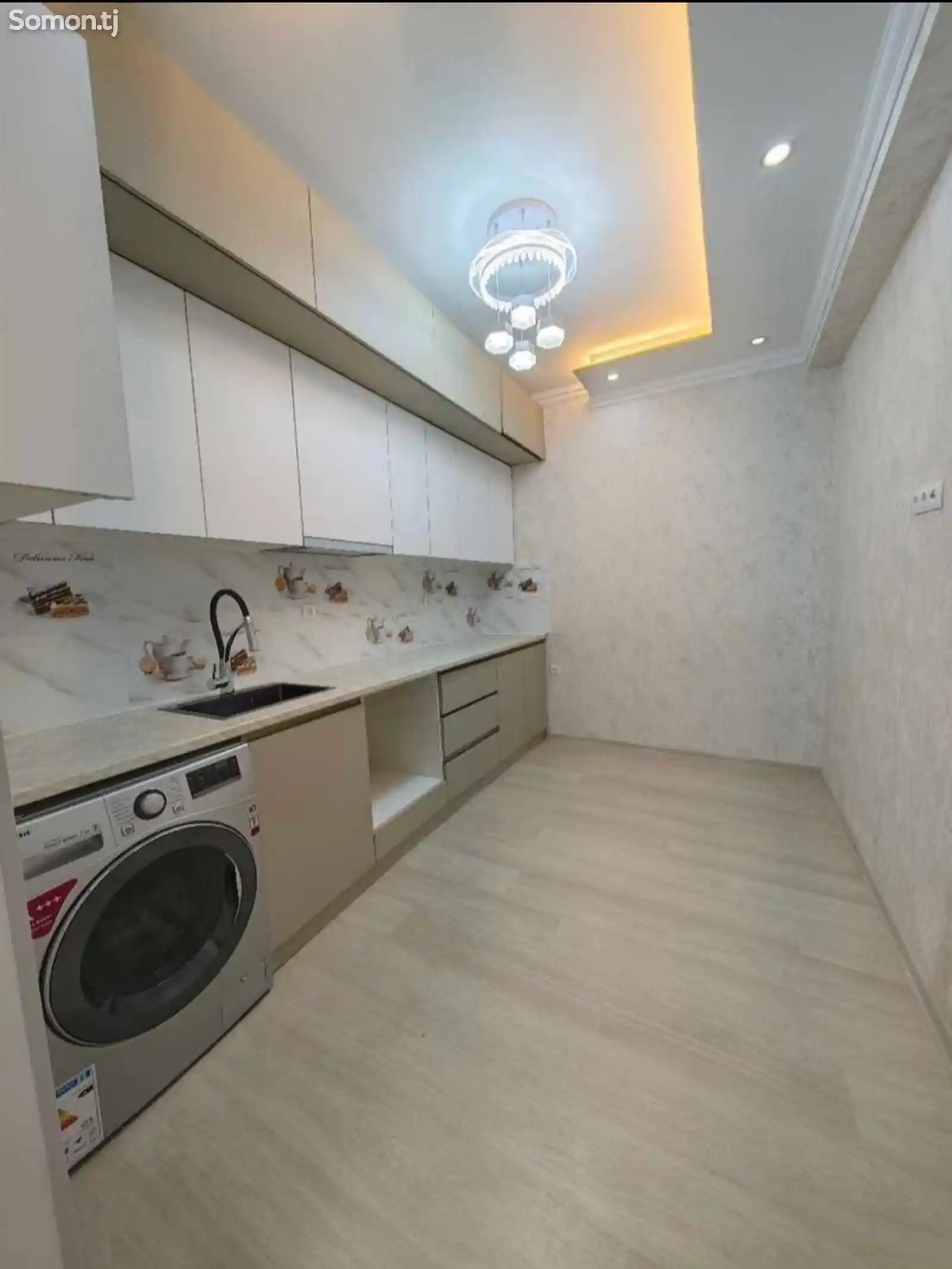 3-комн. квартира, 9 этаж, 102 м², Фирдавси-4