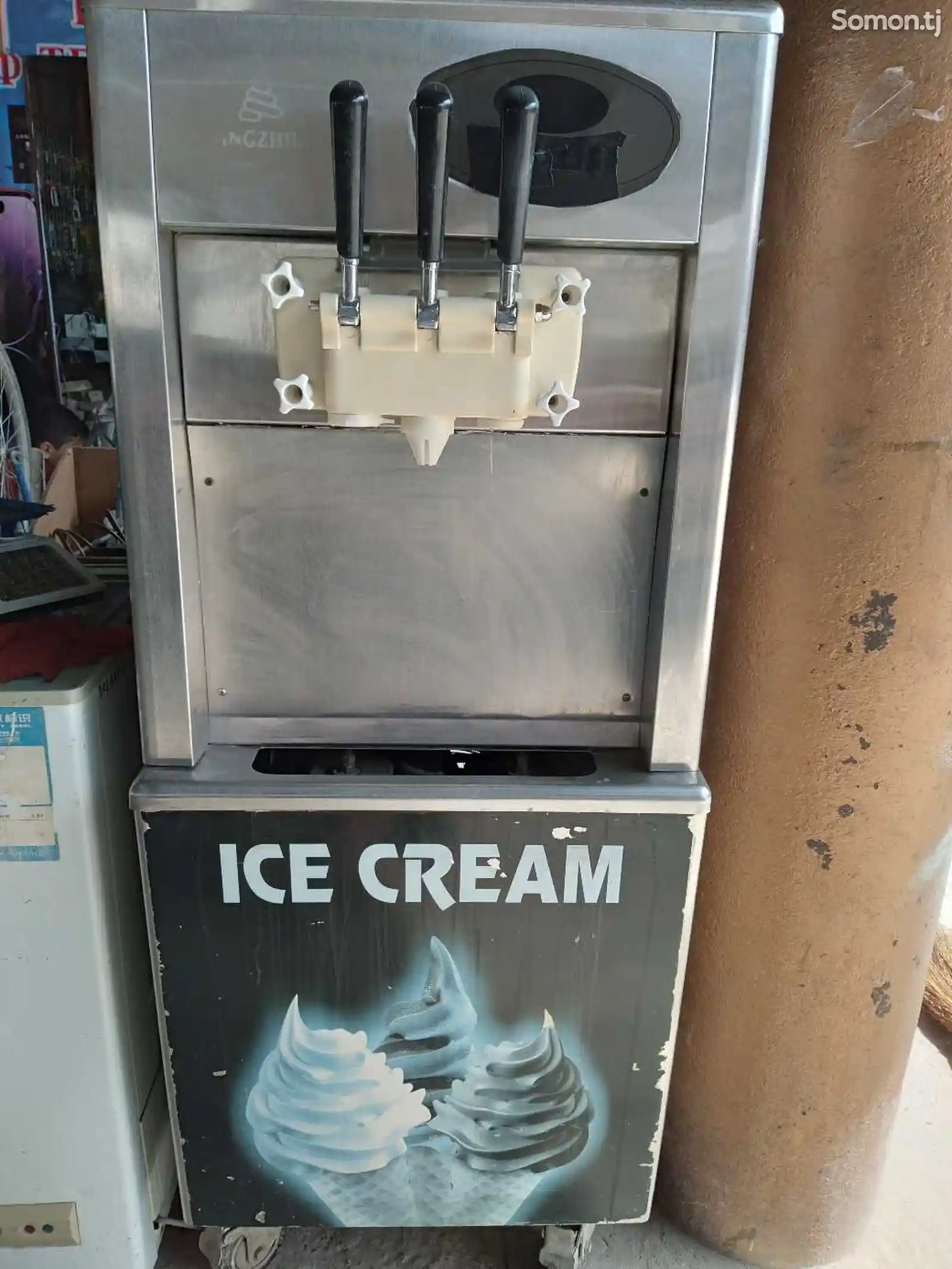 Фризер для мягкого мороженого-2