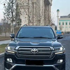 Toyota Land Cruiser, 2017