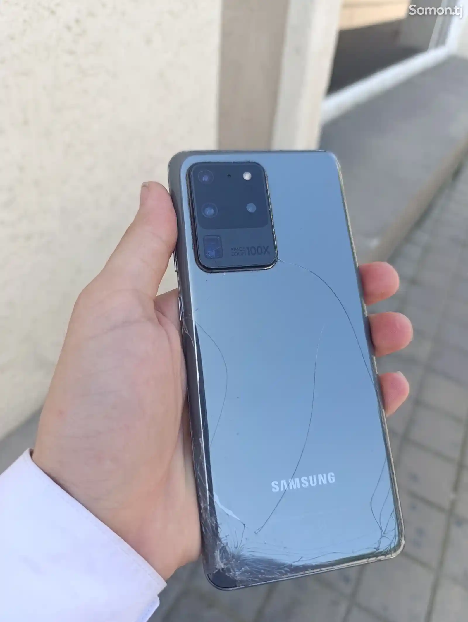 Samsung Galaxy S20 ultra-4
