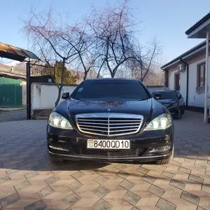 Mercedes-Benz S class, 2013