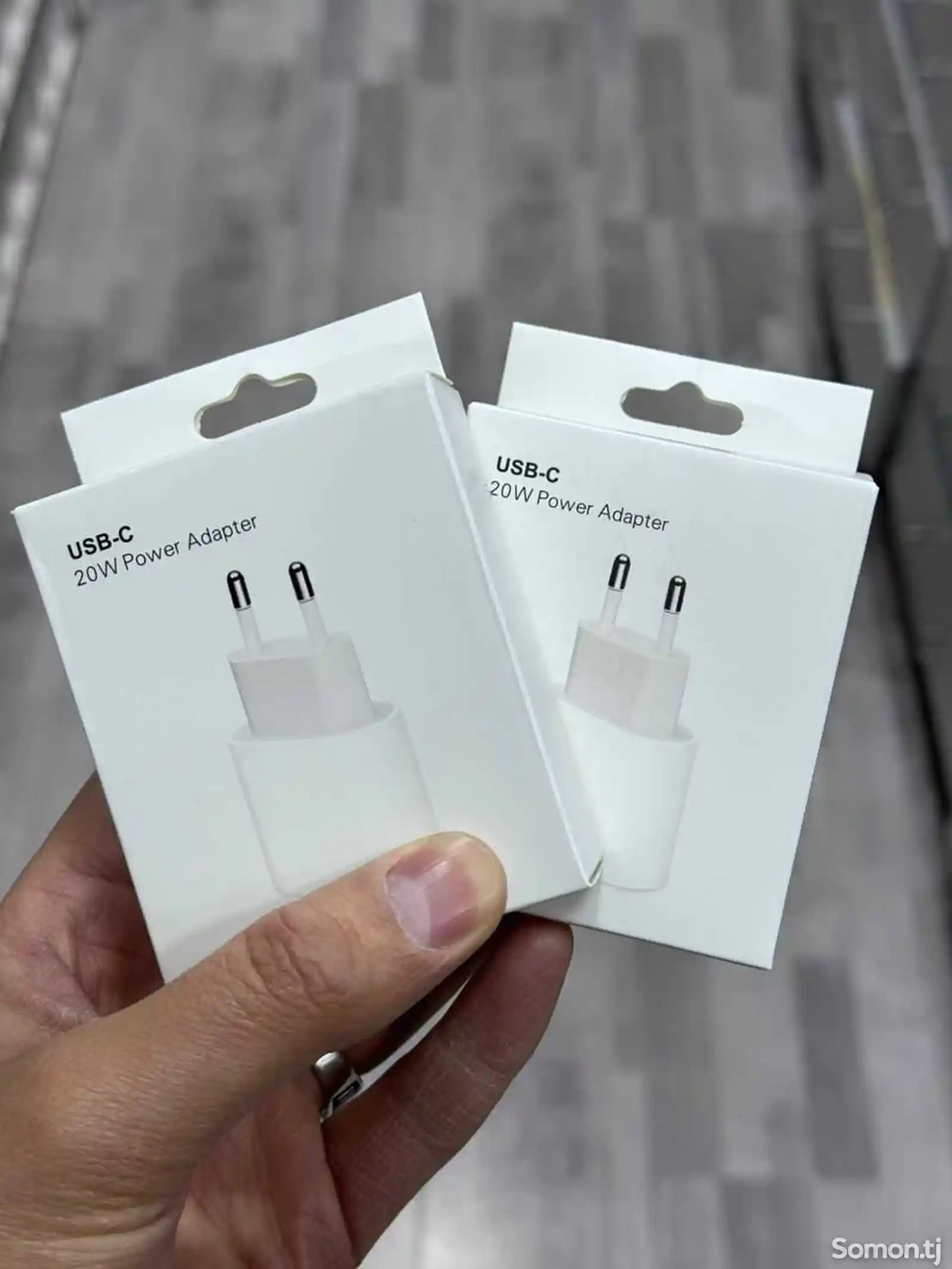 Adapter for iPhone 11 Pro
