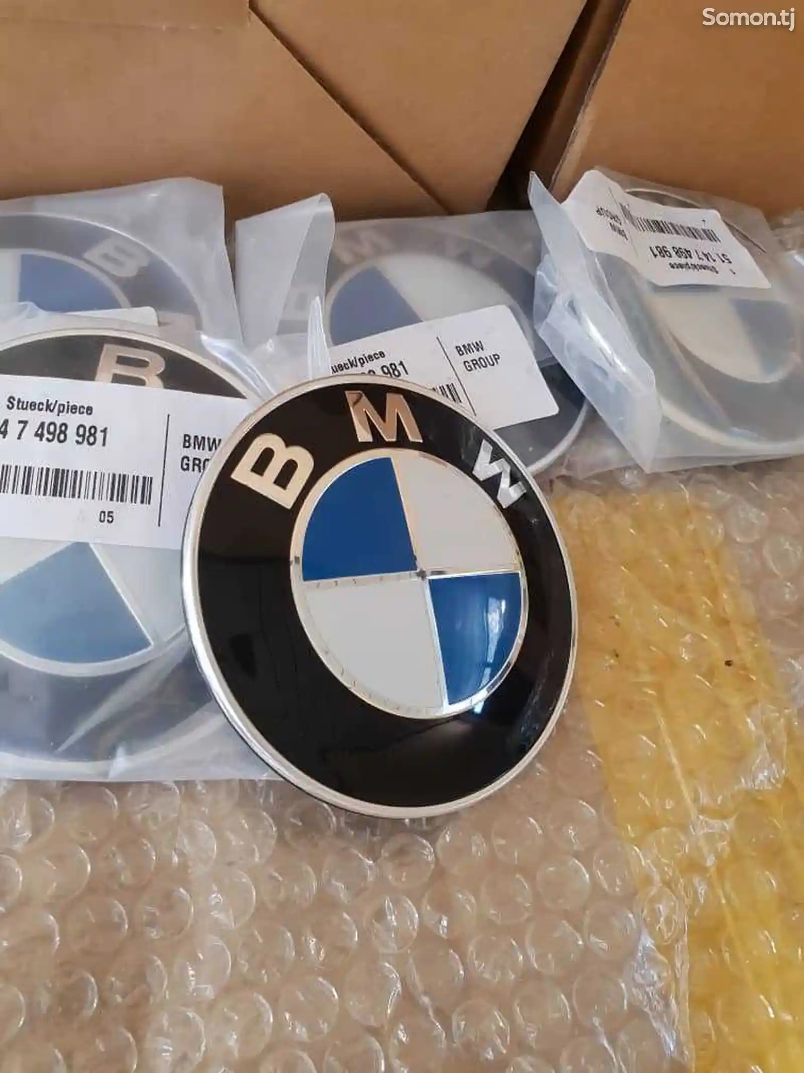 Эмблема капота на BMW g11-1