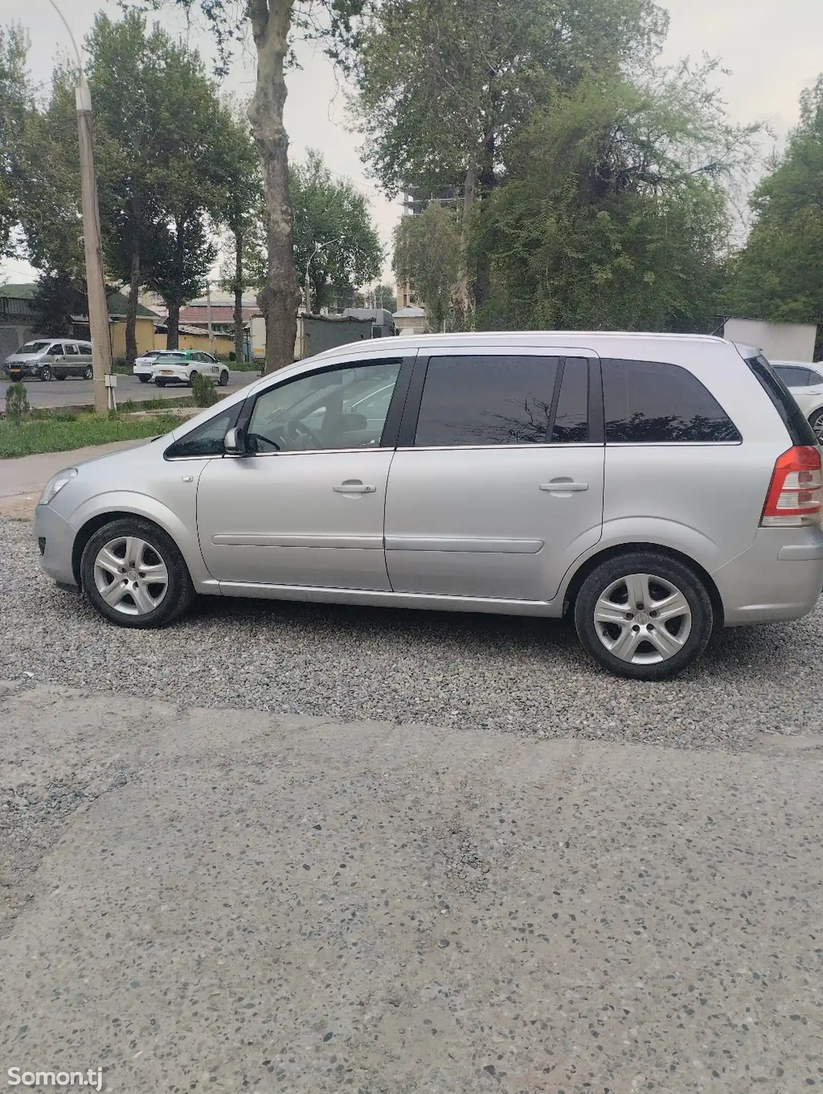 Opel Zafira, 2009-4